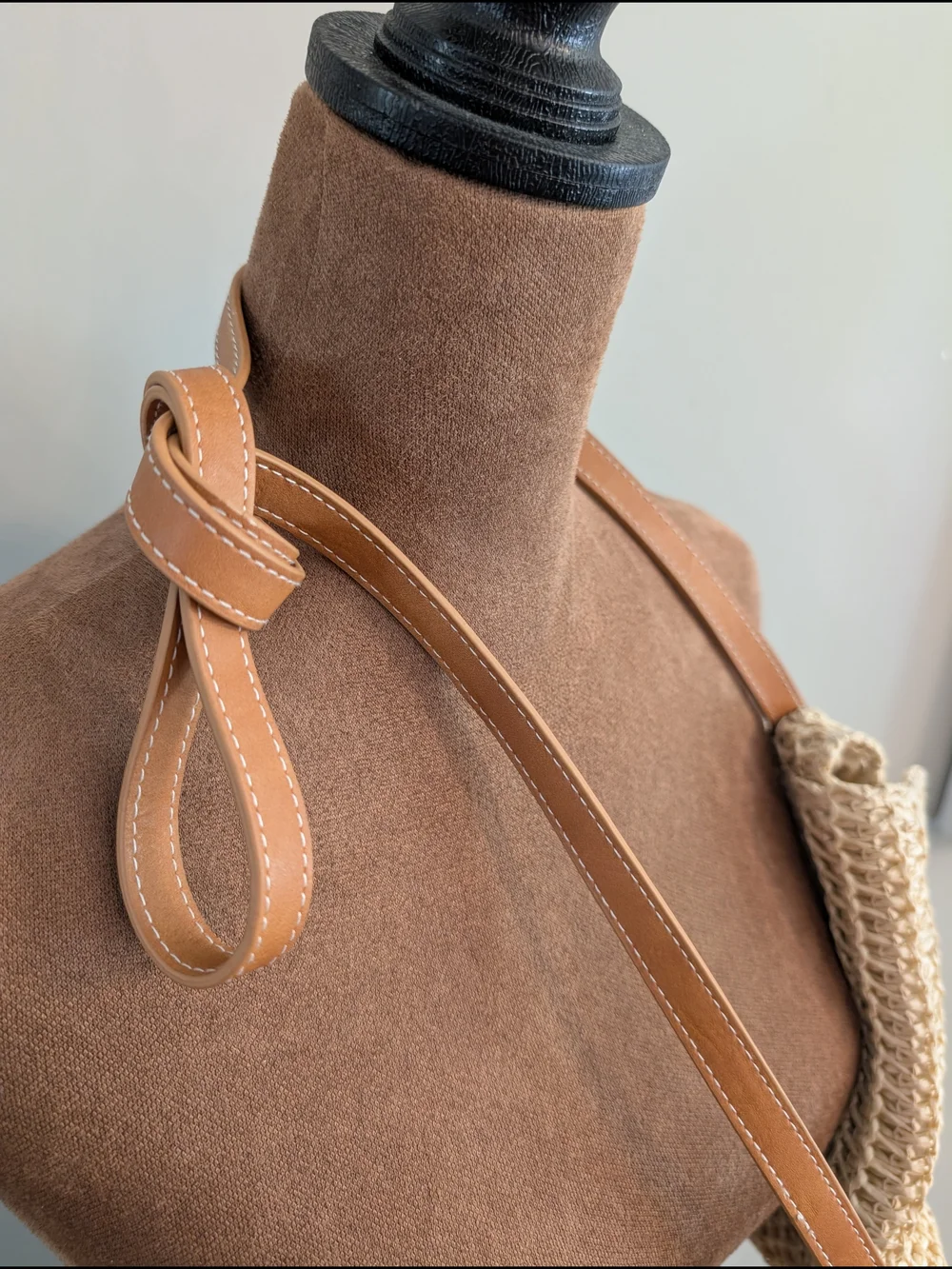 Universal Thread Cream Woven Shoulder Bag with Tan Strap